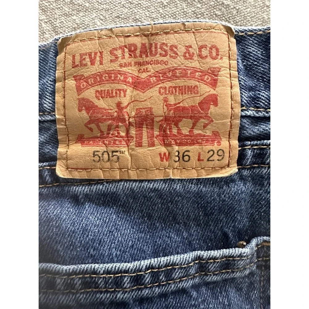Levi's 505 Straight Leg Jeans Blue Denim 36x25 Altered -‎  Short